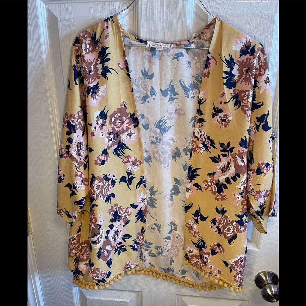 Walking on Sunshine yellow floral Kimono sz XXL
